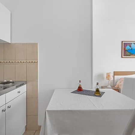 Cozy In With Wifi 公寓 希贝尼克