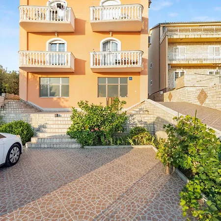 Cozy In With Wifi Lejlighed Šibenik