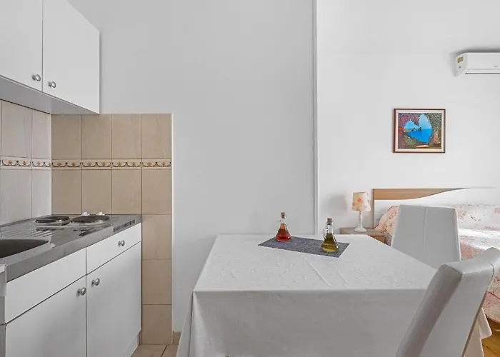 Cozy In With Wifi Apartman Sibenik