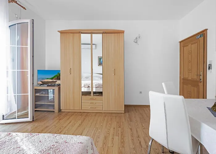 Apartman Cozy In With Wifi *